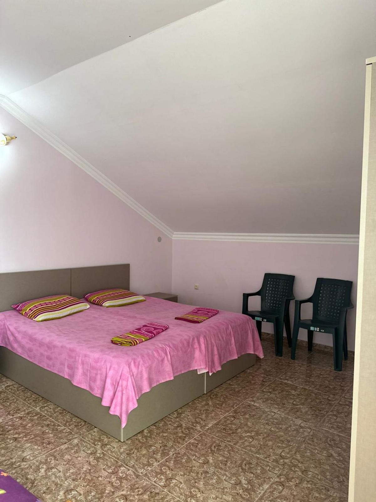 Shamil House Pensionat Makhinjauri Exteriör bild