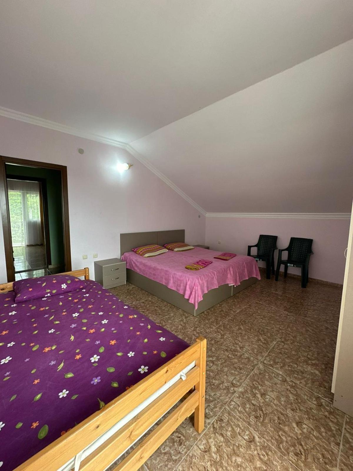 Shamil House Pensionat Makhinjauri Exteriör bild